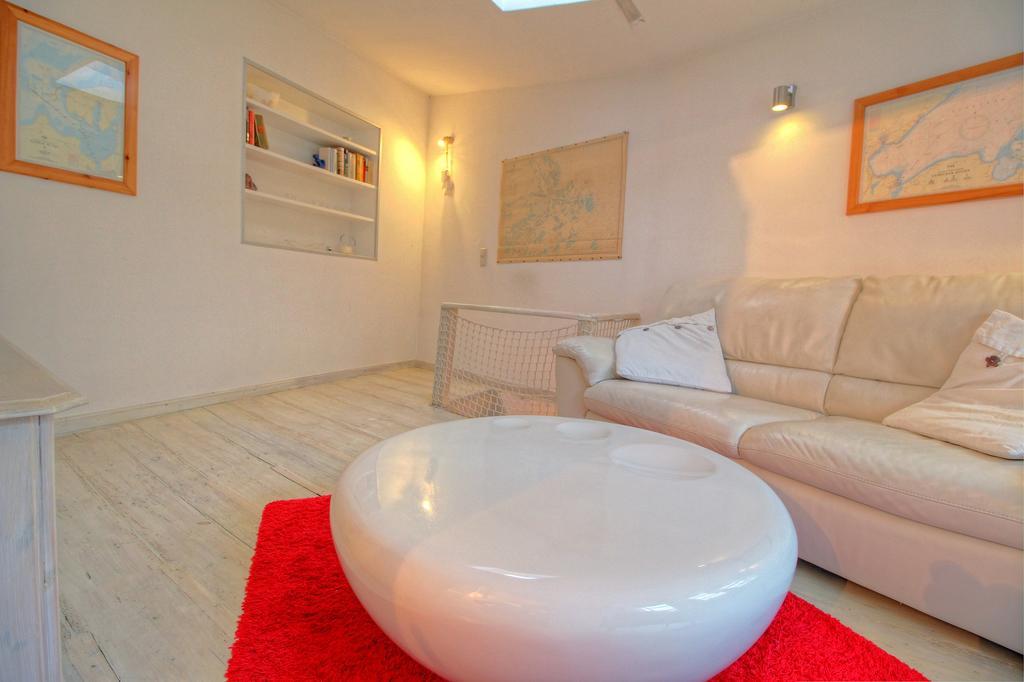 Haus Stoertebeker Apartment Wismar Exterior photo